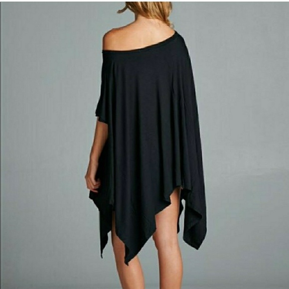 unbalanced hem flowy top - Picture 3 of 6